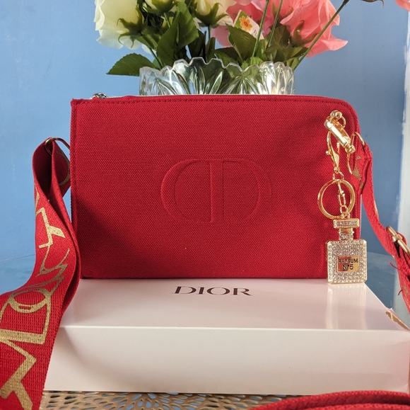 Dior - Picture 9 of 11